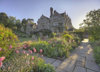 hotels with gardens